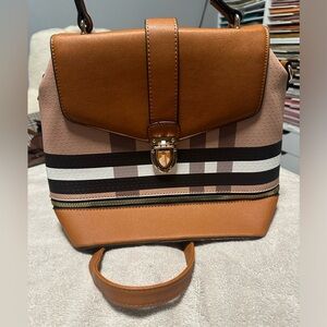 Women’s faux leather Crossbody bag
